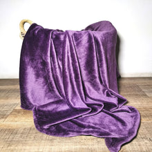 Load image into Gallery viewer, Flannel fleece throw plum 125x150cm-CQ Linen