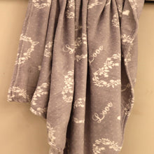 Load image into Gallery viewer, coral fleece throw printed leaves -cq linen
