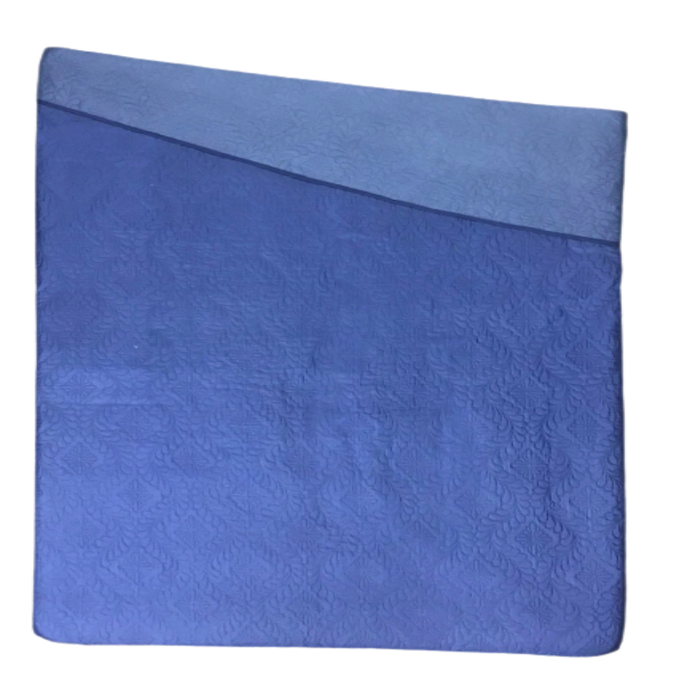 embossed quilt blue -cq linen