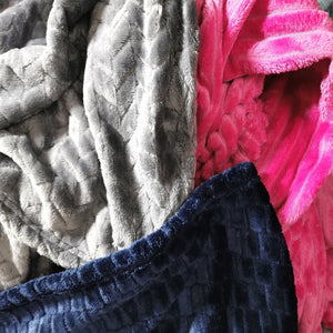 Flannel Fleece Embossed Throw - 150 x 200cm - CQ Linen